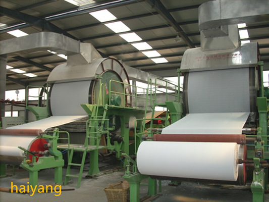 Grande máquina da fatura de papel higiênico da capacidade 3500 milímetros de rolo enorme 13gsm