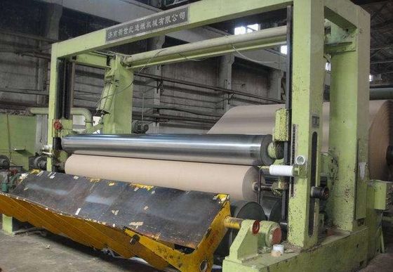 Maquinaria de fatura do papel de embalagem do moinho 4600mm 500t da C.A.