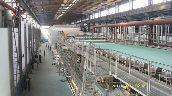 equipamento de 600m/Min Craft Paper Making Machine para a produção de Kraft