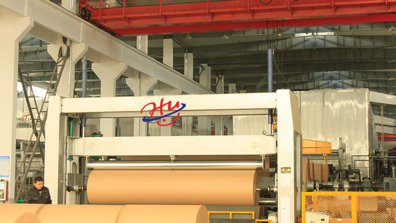 2100mm amplamente utilizados máquina pequena da produção do papel de embalagem de 40 TPD