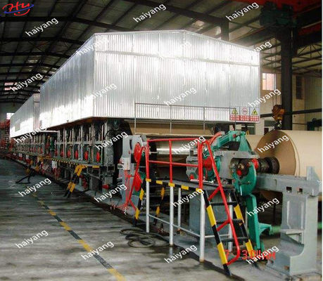 Máquina de papel Kraft Liner de alta eficiência 250m/min 70T Caixa de cartão de resíduos/bamboo 3400mm