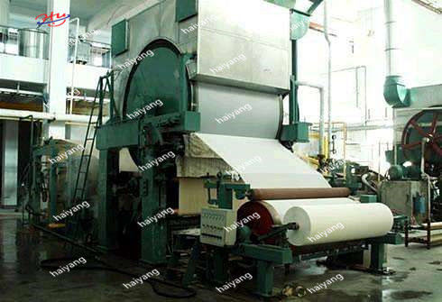 máquina da fatura de lenço de papel do toalete 15tpd de 2800mm para a linha de produção enorme do rolo do tecido