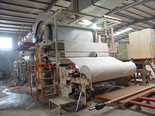 Rolo de toalete da polpa de madeira que faz a máquina 2800mm 300m/Min Tissue Paper Machine 15t/D